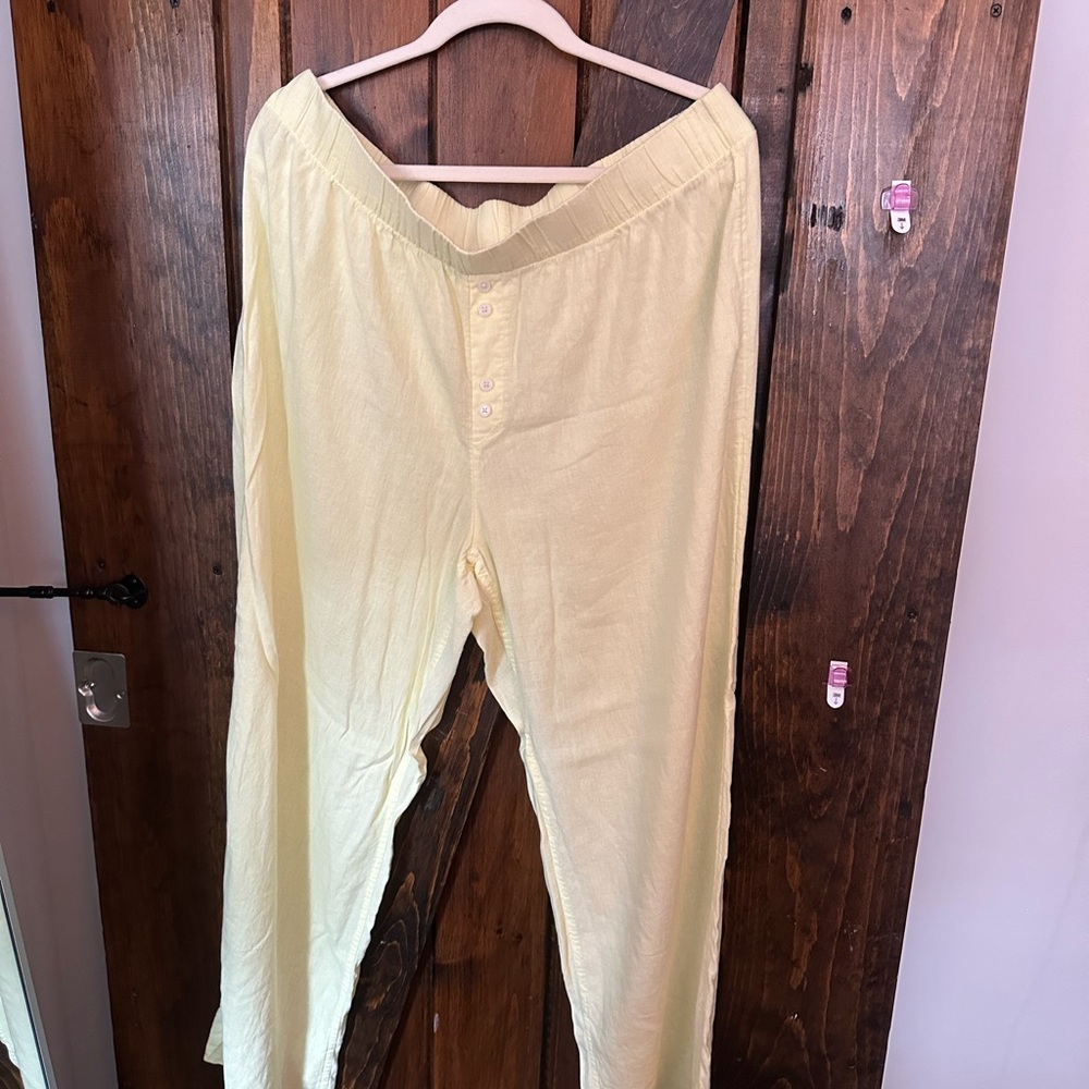 Stars Above Light Yellow Lounge Pants